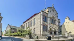 Call to nominate women to be featured in art display