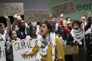 Glimmers of hope for some for a funding deal at UN climate talks, but opposition still remains