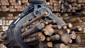 Quebec forest industry already under pressure amid Trump tariff threat: Legault