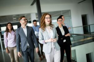 Mid-Market Companies and Operational Efficiency: Lessons from Thrones Capital’s Investment Approach